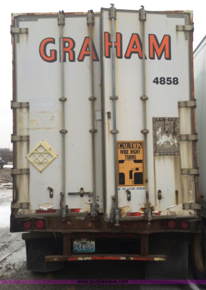 image for item E1893 1990 Strick dry van trailer