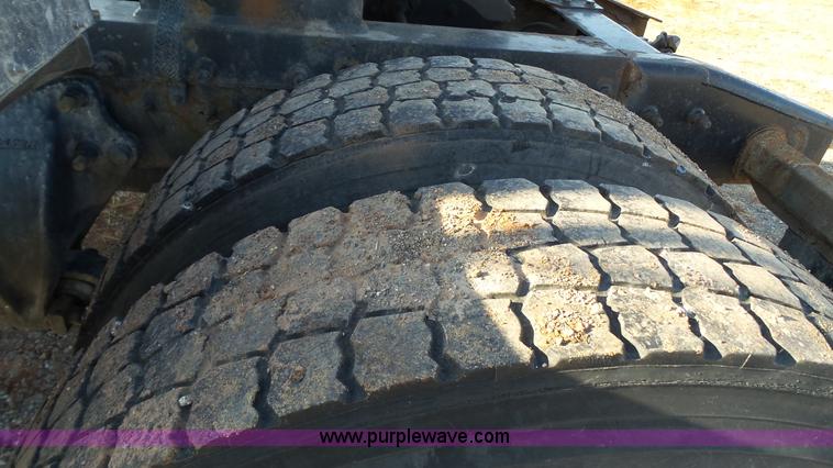 image for item J1297 2005 Sterling L8500 semi truck