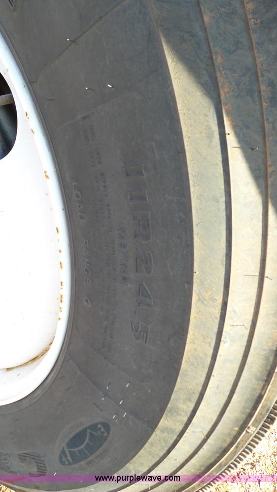 image for item J1297 2005 Sterling L8500 semi truck