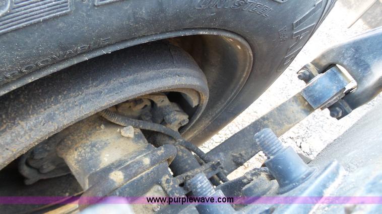 image for item J1297 2005 Sterling L8500 semi truck