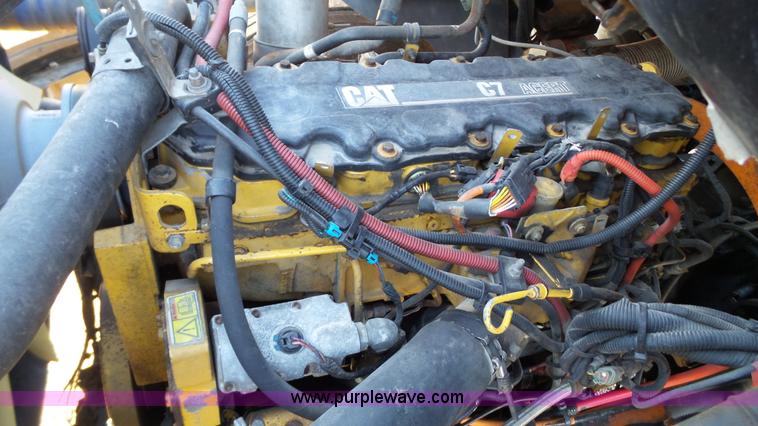 image for item J1297 2005 Sterling L8500 semi truck