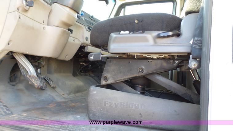 image for item J1297 2005 Sterling L8500 semi truck