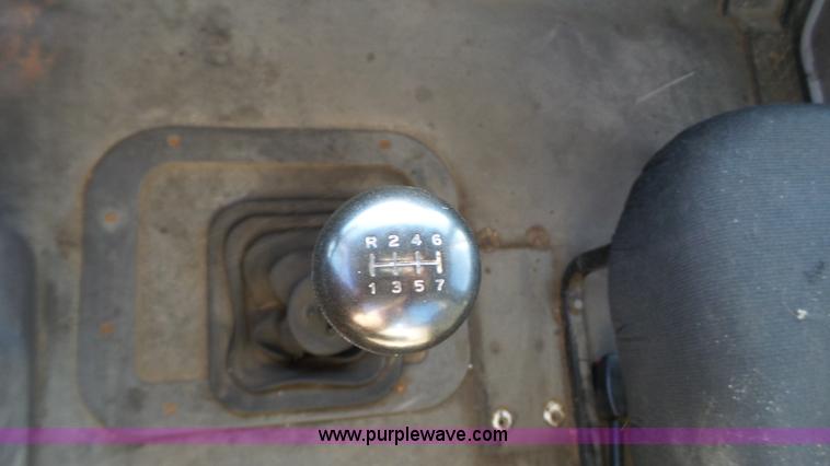 image for item J1297 2005 Sterling L8500 semi truck