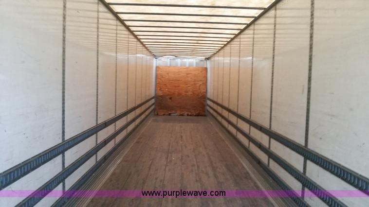image for item K5335 2005 Wabash dry van trailer