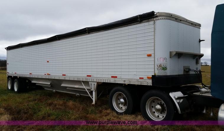 image for item K5387 1987 Timpte grain trailer