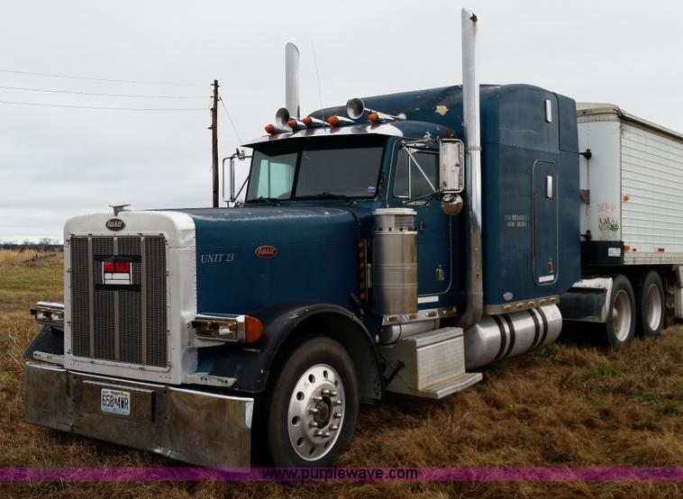 image for item K5388 1994 Peterbilt 379 semi truck