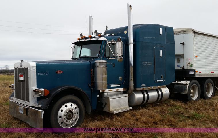 image for item K5388 1994 Peterbilt 379 semi truck