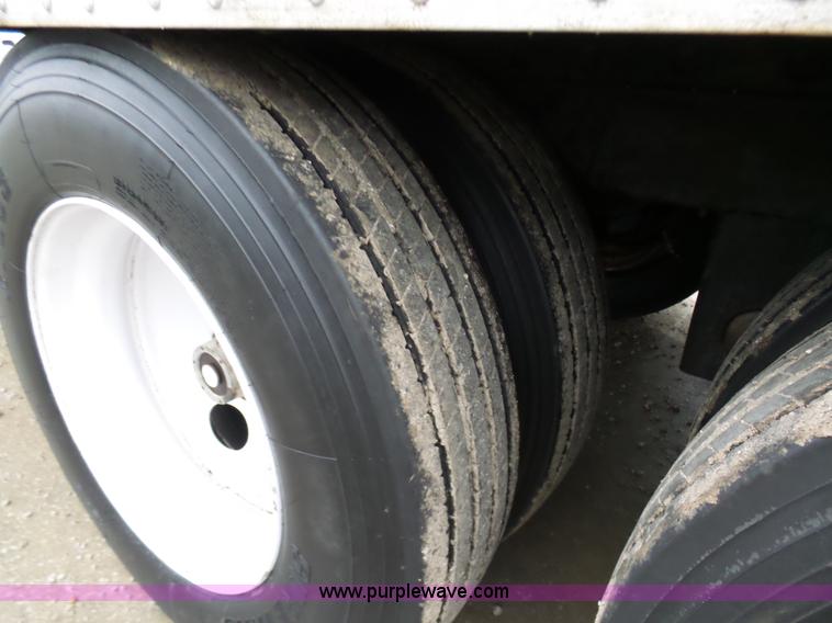 image for item K5479 1997 Dorsey AIDT-LS dry van trailer