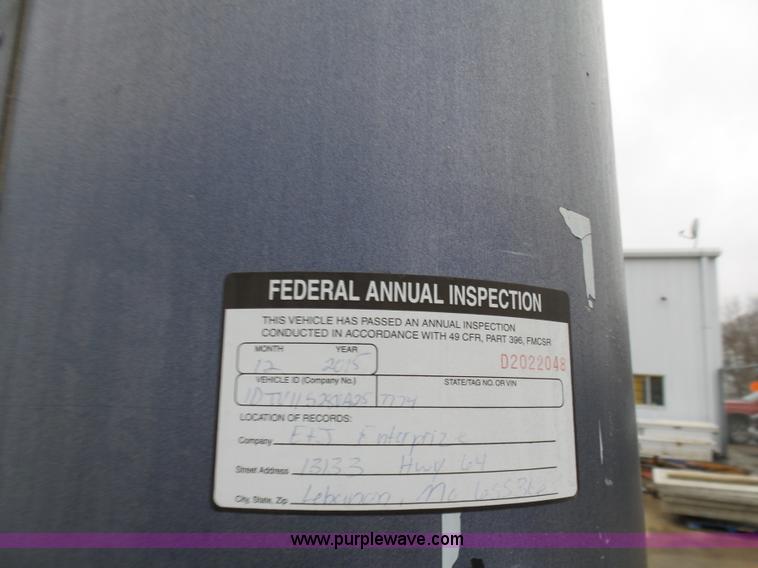 image for item K5479 1997 Dorsey AIDT-LS dry van trailer