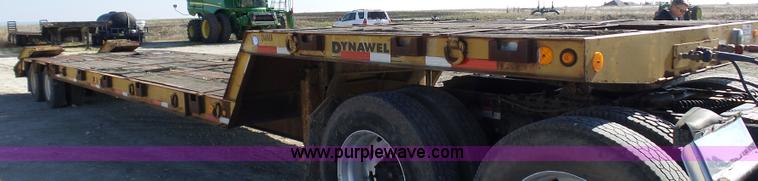image for item L1510 1997 Dynaweld drop deck trailer