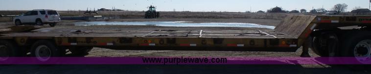 image for item L1510 1997 Dynaweld drop deck trailer