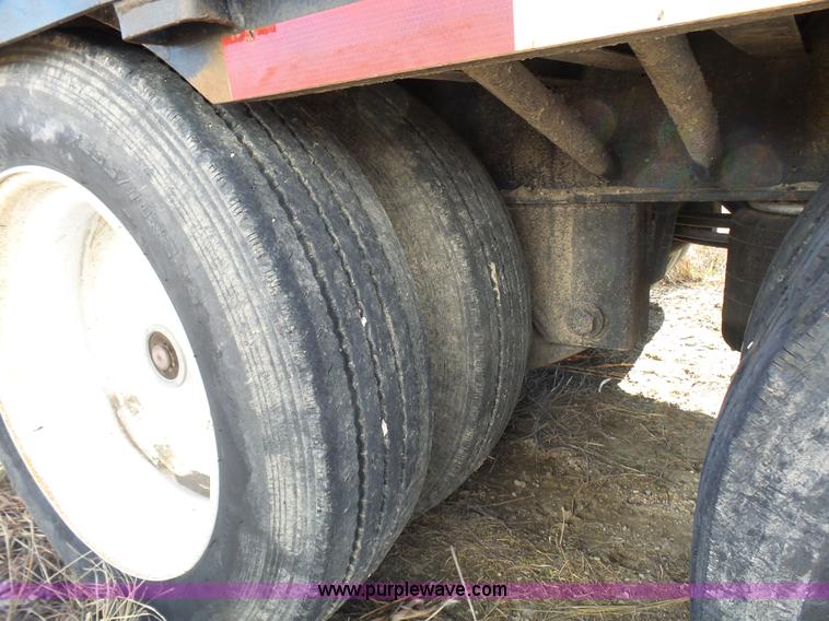 image for item L1511 1987 Transcraft drop deck trailer