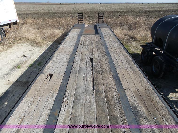 image for item L1511 1987 Transcraft drop deck trailer