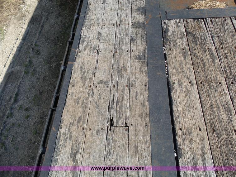 image for item L1511 1987 Transcraft drop deck trailer