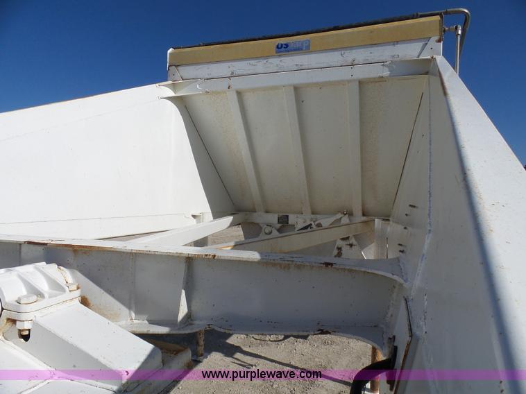 image for item L1513 2007 Ranco bottom dump trailer