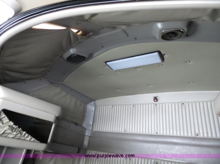 image for item L3005 2007 Kenworth T600 semi truck