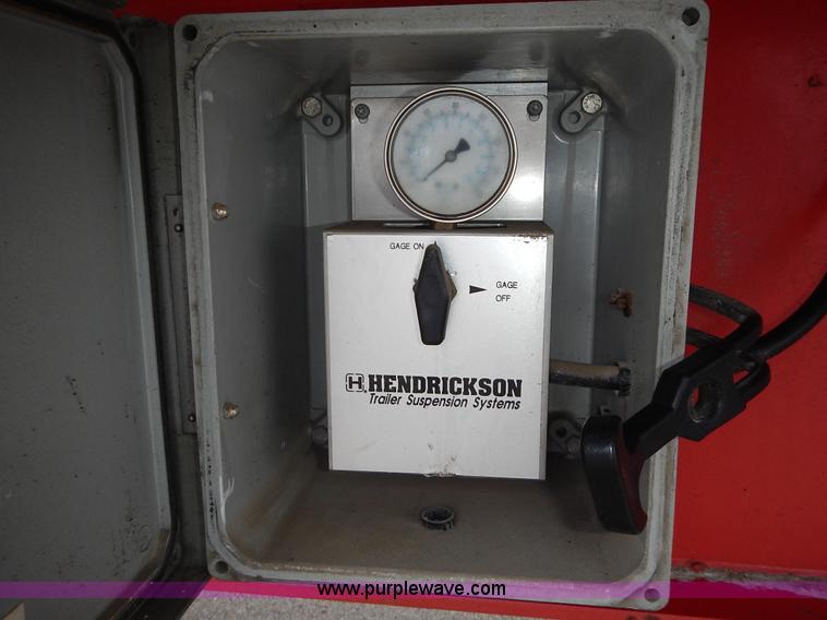 image for item L3617 2004 Transcraft Eagle flatbed trailer