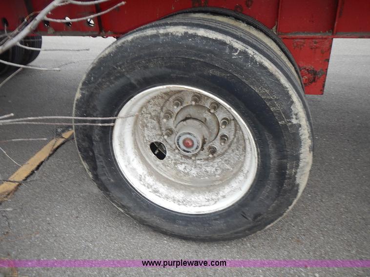 image for item L3617 2004 Transcraft Eagle flatbed trailer