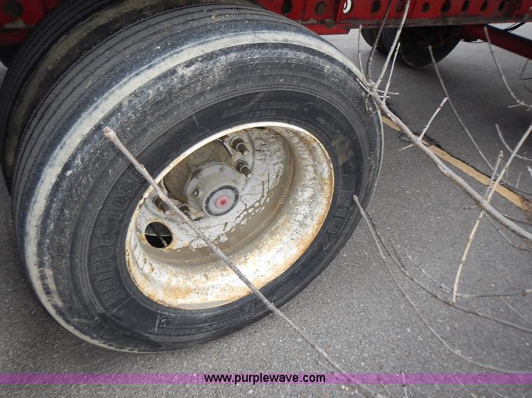 image for item L3617 2004 Transcraft Eagle flatbed trailer