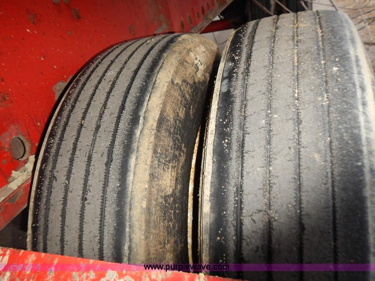 image for item L3617 2004 Transcraft Eagle flatbed trailer