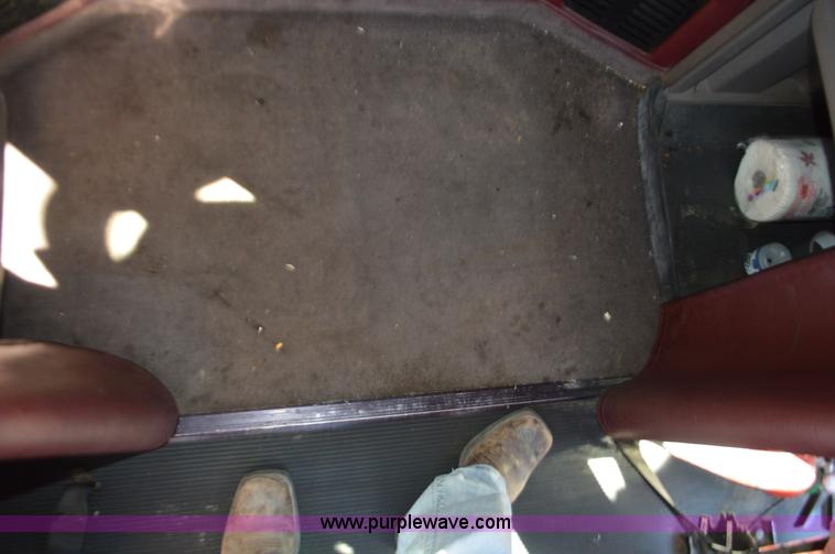 image for item L4594 2006 Peterbilt 387 semi truck