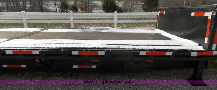 image for item L5391 2002 Doonan drop deck trailer