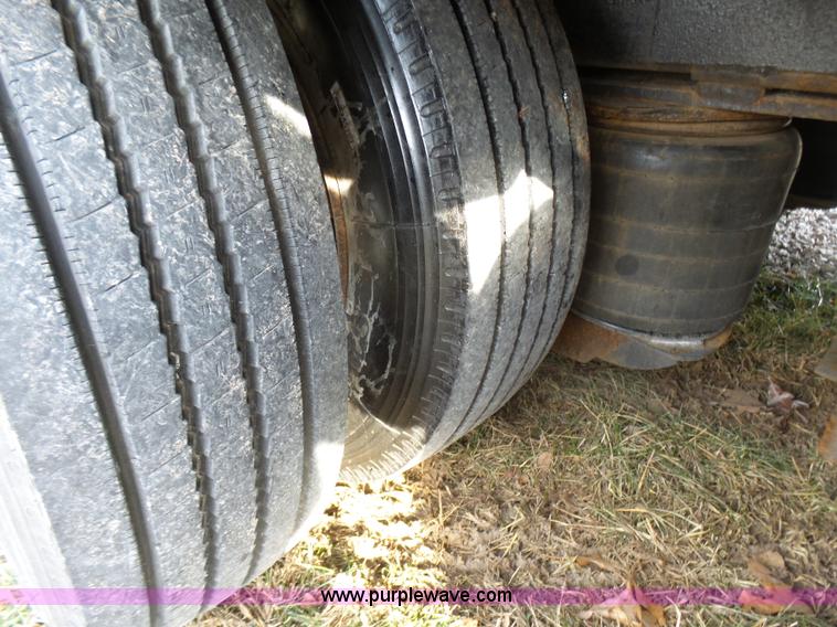 image for item L5391 2002 Doonan drop deck trailer