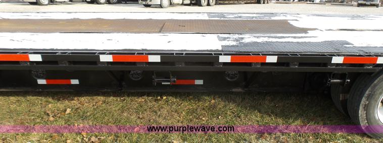 image for item L5391 2002 Doonan drop deck trailer