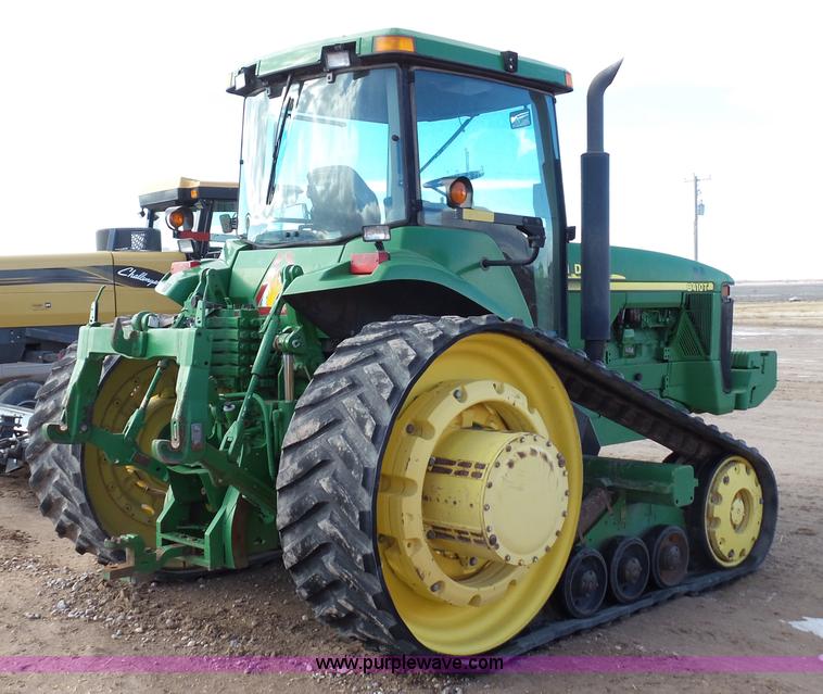 image for item G7102 2001 John Deere 8410T tractor