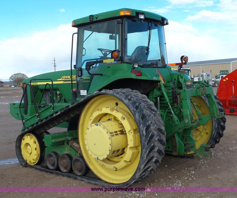 image for item G7102 2001 John Deere 8410T tractor
