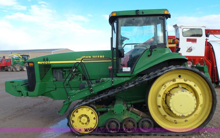 image for item G7102 2001 John Deere 8410T tractor