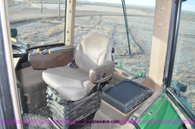 image for item G7102 2001 John Deere 8410T tractor