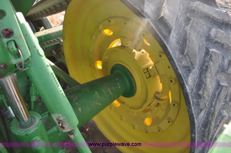 image for item G7102 2001 John Deere 8410T tractor