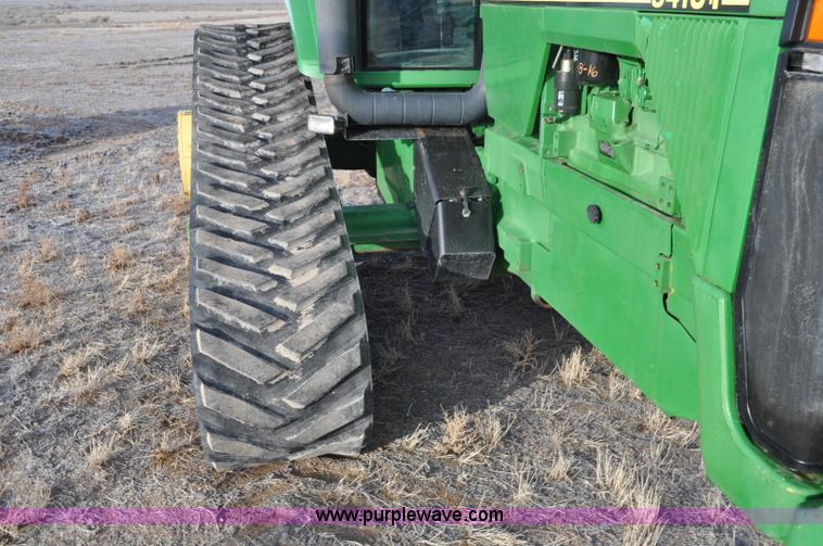 image for item G7102 2001 John Deere 8410T tractor