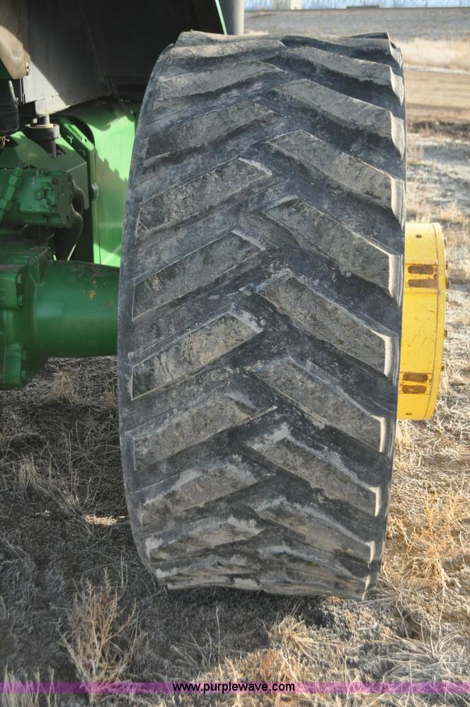 image for item G7102 2001 John Deere 8410T tractor