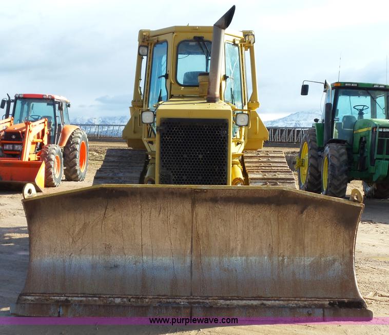 image for item G7103 1992 Caterpillar D5H XL Series II dozer