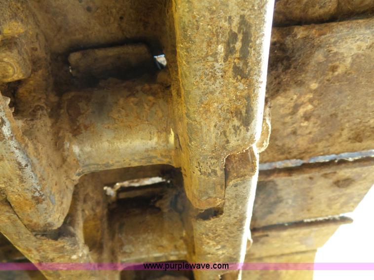 image for item G7103 1992 Caterpillar D5H XL Series II dozer