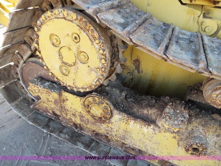 image for item G7103 1992 Caterpillar D5H XL Series II dozer