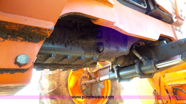 image for item G7104 Kubota M125X MFWD tractor