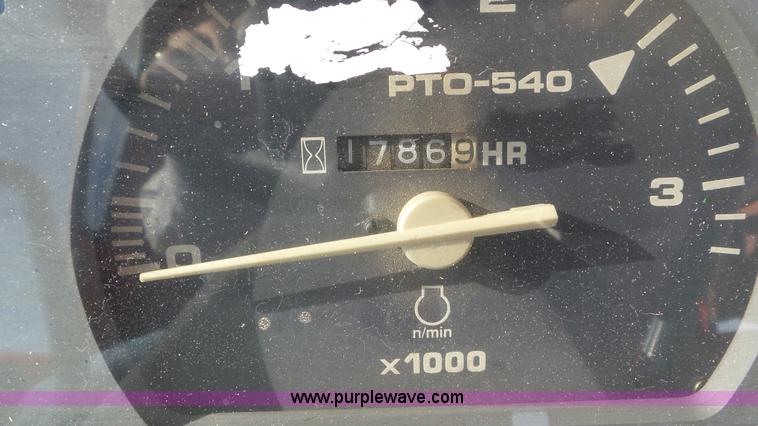 image for item G7105 Kubota L3410 MFWD tractor