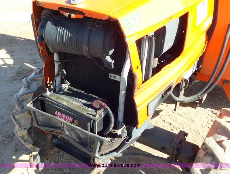 image for item G7105 Kubota L3410 MFWD tractor