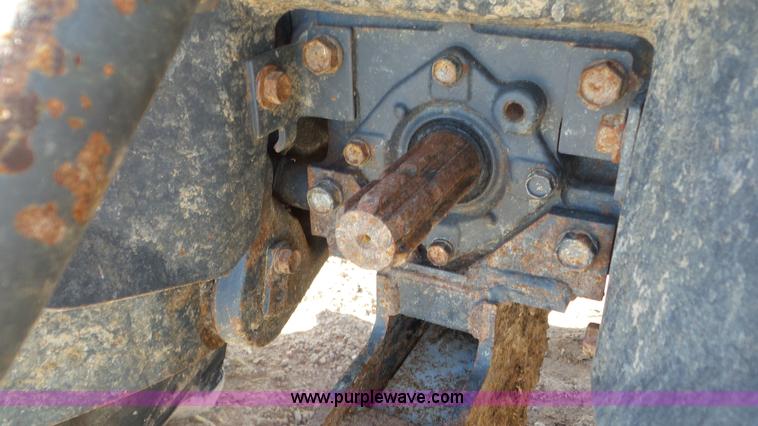 image for item G7105 Kubota L3410 MFWD tractor