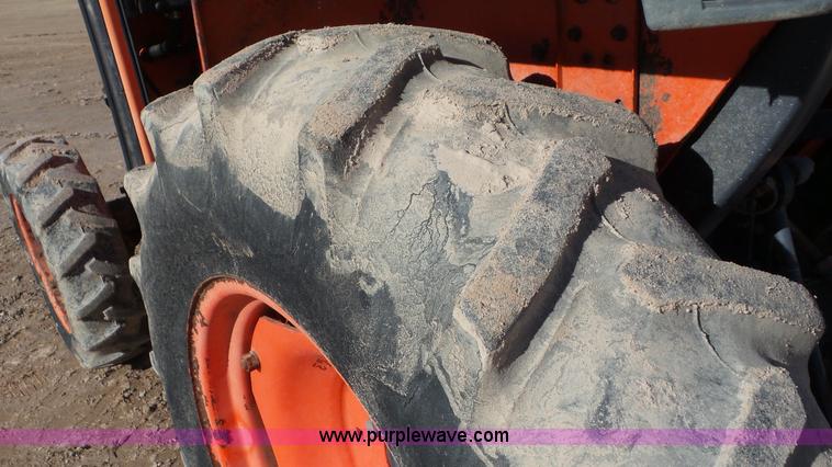 image for item G7105 Kubota L3410 MFWD tractor