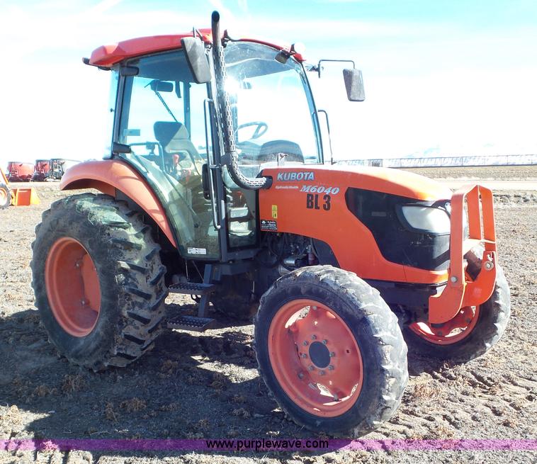 image for item G7106 2007 Kubota M6040 tractor