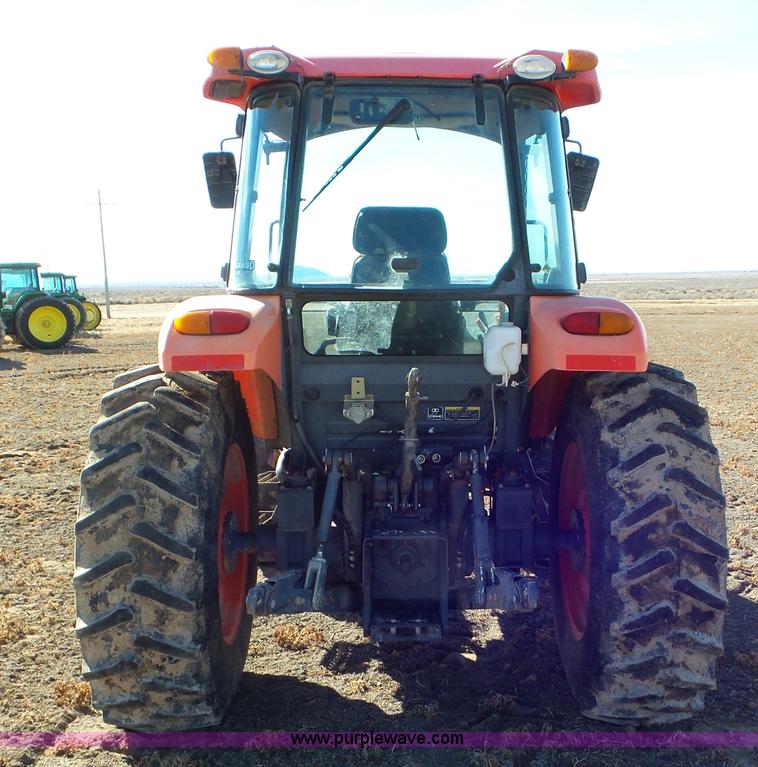image for item G7106 2007 Kubota M6040 tractor