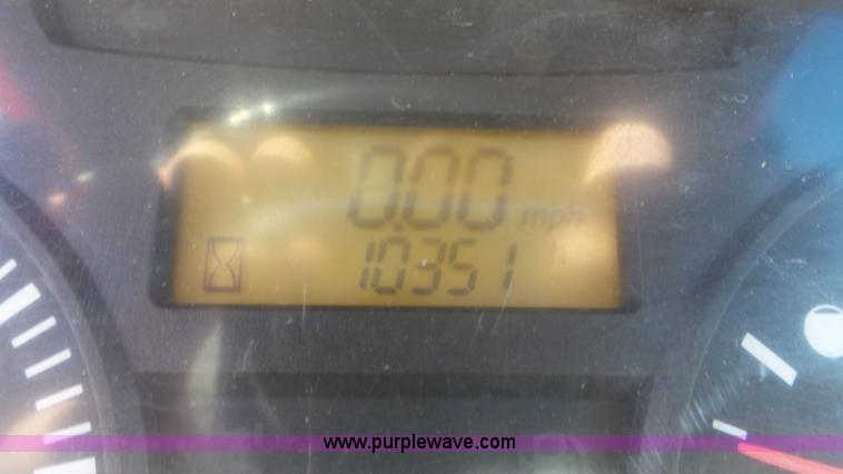 image for item G7106 2007 Kubota M6040 tractor