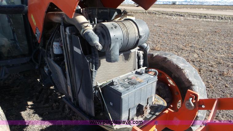 image for item G7106 2007 Kubota M6040 tractor