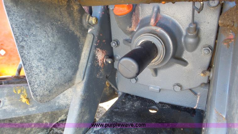 image for item G7106 2007 Kubota M6040 tractor