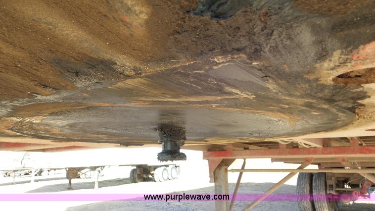 image for item G7107 2009 Parma live bottom trailer