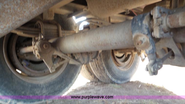 image for item G7107 2009 Parma live bottom trailer